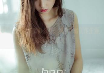 GIRLT果团网 – 王语纯的办公室：原图中的工作生涯，无地自容的资源大曝光！