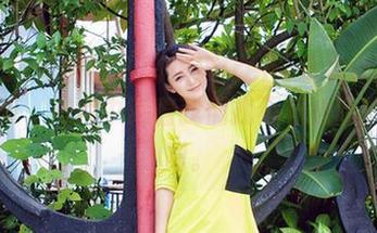 IMiss爱蜜社 – 萌琪琪Irene与女仆风格的写真，照片中藏着我们找不着边际的…啥吧。