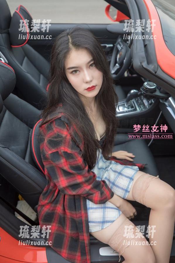 MSLASS梦丝女神 - 在精选图库里寻找灵感，张思敏的丝袜腿围绕着我转悠！