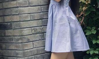 TouTiao头条女神 – 小晴子和她的女孩资源，免费滤镜和幽默全都打包送！