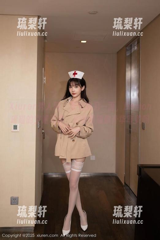 Xiuren秀人网 - 天空的另一面，Demon瑶瑶的空姐写真，资源帮助你升华审美吗？