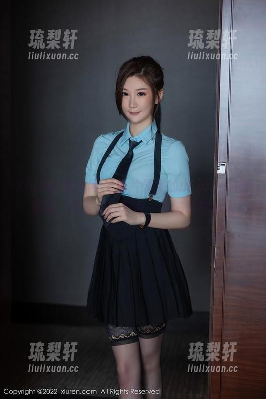 Xiuren秀人网-sophie余冰 Xiuren秀人网 - 图片叠加的sophie余冰圣诞,无圣光,别有一番滋味在心头