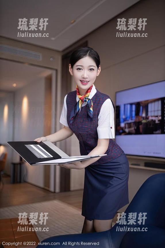 Xiuren秀人网 - 勾起我穿袜子的惆怅，果果Nikki的裸足套图精选，有点情绪在心底翻涌…