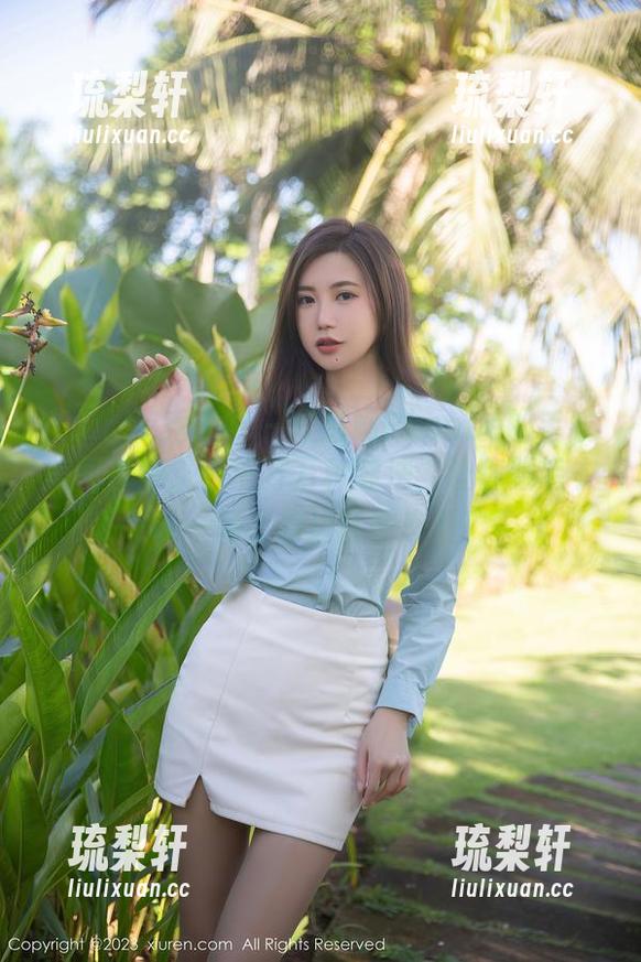 Xiuren秀人网 - 程慧娴Phoebe的毛衣美图合集，千千万万种穿法，让你跟毛衣谈一场不着边际的恋爱！