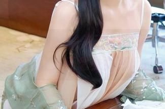 Xiuren秀人网 – 糯美子mini最新套图，一头双马尾让人怀念少女时代的青涩！
