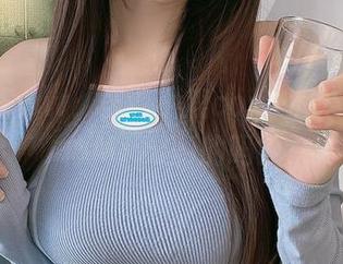 miko酱ww：圣诞小鹿cos，是真让人内心Miyuki的吗？