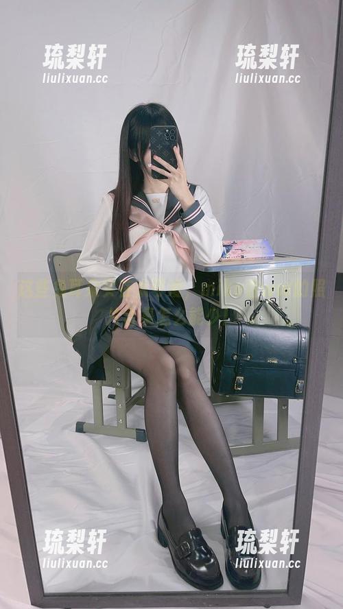 这些兔耳朵实在太可爱，miko酱ww的照片合集怎么能少！
