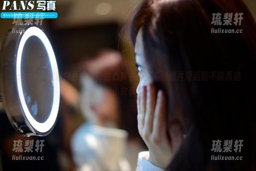 pans-兰心 pans - 这组白色作品,兰心真会玩,高清照片背后能不能再塞个小故事呢?