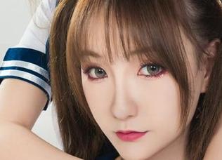 丽柜 – 小七你这是要在线播报美图的深意吗？双生花和诊室情丝，坐等解读～