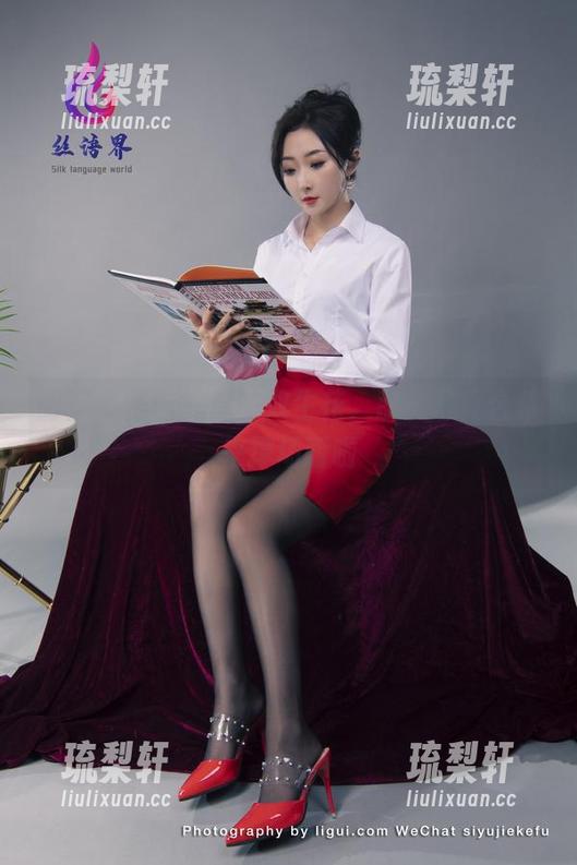 丽柜-蕊蕊 丽柜 - 圣诞气息的双生花,蕊蕊写真合集来撑场面啦