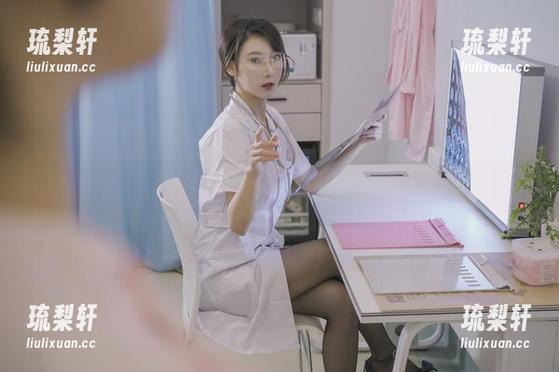瞧瞧云溪溪的最新写真，女神属性上线，不得不服！