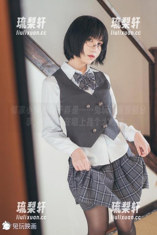 邻家小妹的样子真是……兔玩映画原图分享，恨不得在墙上挂个大幅的。