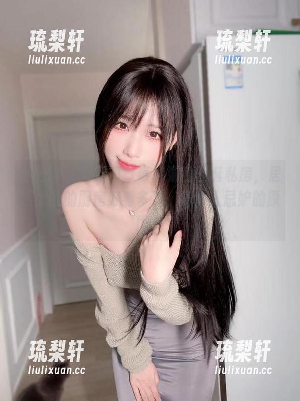 十万口草莓粥粥 微密圈 - 十万口草莓粥粥的圣诞私房,居然比我的厨房好看多了,真令人忌妒的原图。
