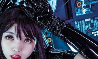 啊日日_Ganlory的最新写真集来了，杀伐忍者的冷酷与温存并存