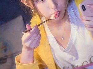 在下萝莉控ii的最新连衣裙与cos，谁说无法并存？