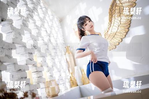 奇行家狗崽 奇行家狗崽放出的原图,居然让机械修女穿搭有了新解读!