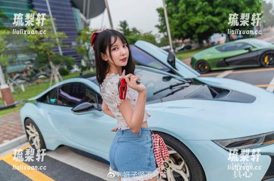 从妍子坚不可摧开始，长腿旅程的免费图册，顺道带点腿毛小知识？