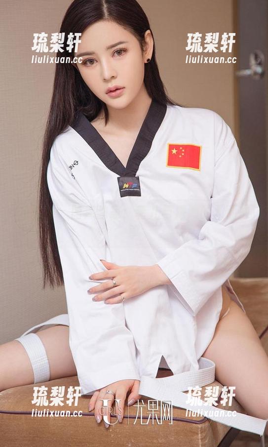 尤果网-菲儿 尤果网 - 图库独家:菲儿与港湾的双面故事