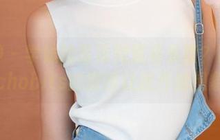 推女神 – 学妹的写真究竟有多撩？歆小兔chobits的原图让我开始想象