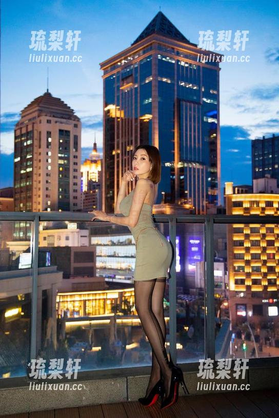 果儿Victoria 微密圈 - 谁说护士只能如此?果儿Victoria的精选作品可不止这些!