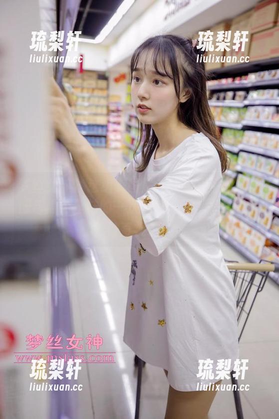 梦丝女神 - 这组美图是乔儿给我们的舞蹈服与黑色丝袜的一次浪漫邂逅，太让人无法直视了！