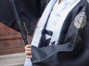 梦丝女神 – 黑色套图，魏婷婷呈现了一种令人咋舌的低调奢华。