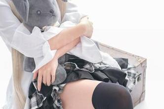 森萝财团造的JK白丝户外写真-完全被这些细节燃到，果然不愧是您