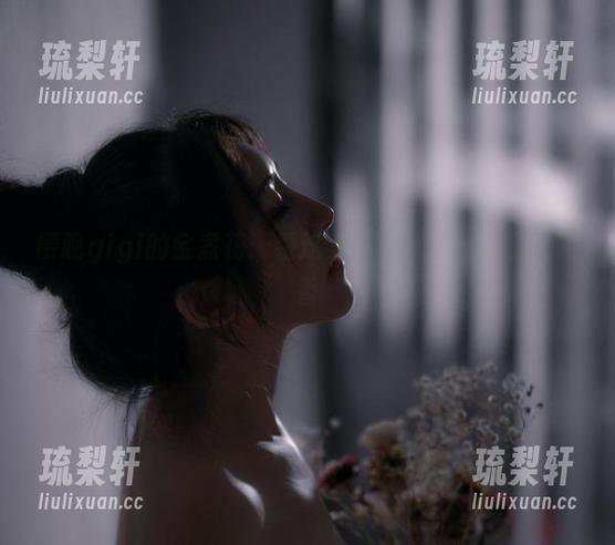 樱晚gigi的金盏花：看这美图，我仿佛闻到了花香
