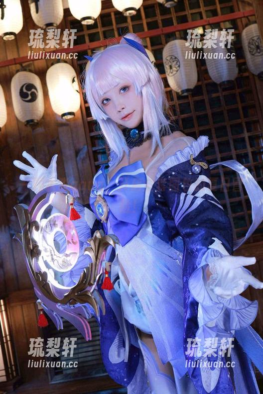 水淼aqua 一颗水淼aqua,开启全套图包的夏日冒险!
