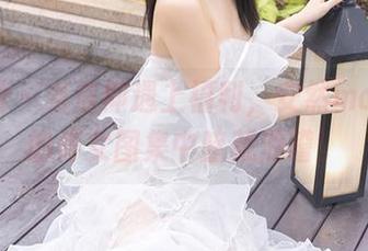 秀人网 – 当信仰遇上福利，安然maleah的修女图集中暗藏滑稽！