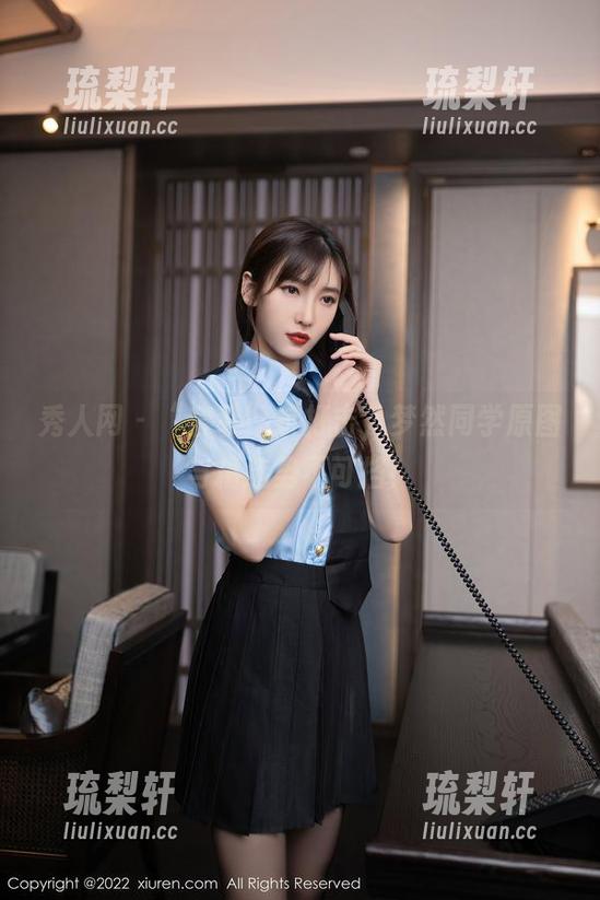 秀人网-梦然同学 秀人网 - “套装”抗打击,梦然同学原图与精选势不可挡!