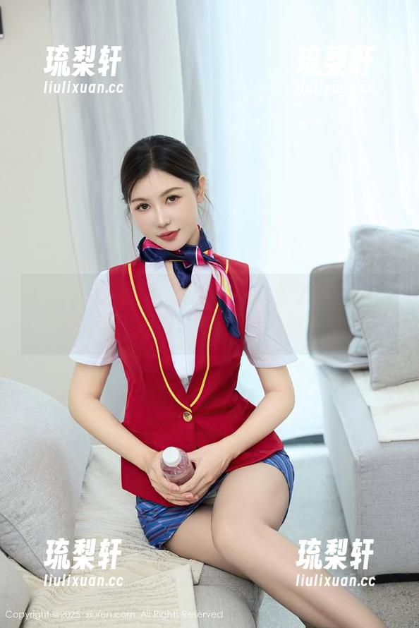 秀人网 - 嘿！糖分超标！糯美子MINIbabe油亮原图更新，吃不吃油腻看自己！