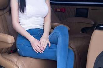 秀人网 – 麦田出击：这个少女，完全无圣光哦，快来看她的作品！