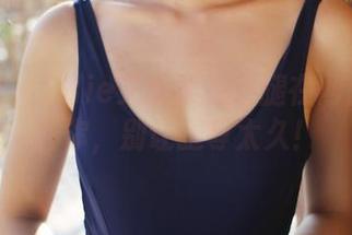 美媛馆 – Ellie艾栗栗的长腿在网盘里等着你，别让腿等太久！