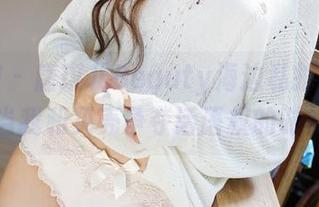 美媛馆 – 唐琪儿Beauty海边私拍特辑：当我和贝壳争夺话语权的时刻