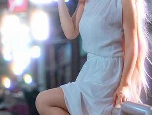 芊芊酱w原图：全套运动照，谁说运动一定要出汗？我只想看她在那儿摆POSE！