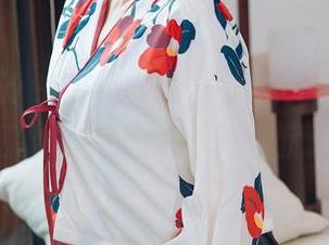 花漾show – 高清来了，张思允Nice的海边探险，下载吧，不要犹豫！