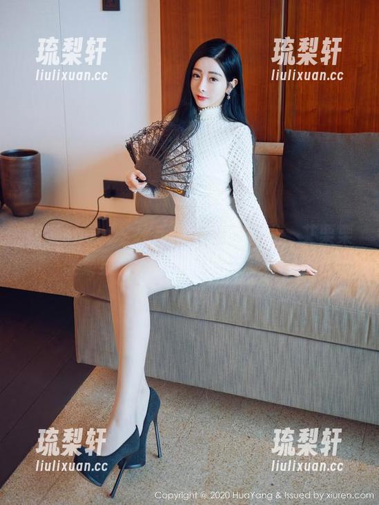 花漾show - 水手服撞上无圣光，艾栗栗栗栗栗栗吖的写真为何如此畅销