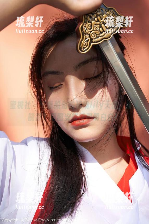 蜜桃社-琉璃lily 蜜桃社 - 气质脱俗的琉璃lily天使,谁人能敌?原图安排得明明白白!