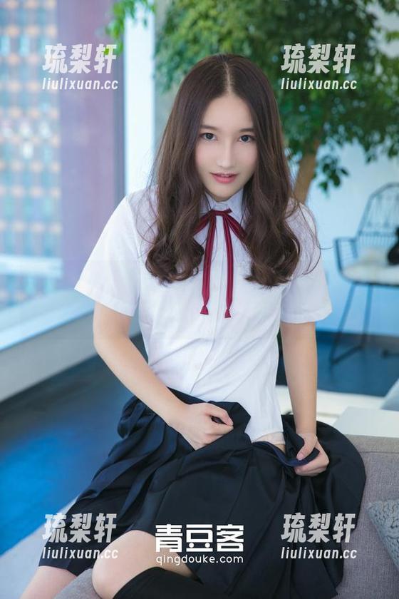 青豆客-颖莹儿YY 青豆客 - 有哪些私拍图片,能像颖莹儿YY的吊带一样,惹人注目?